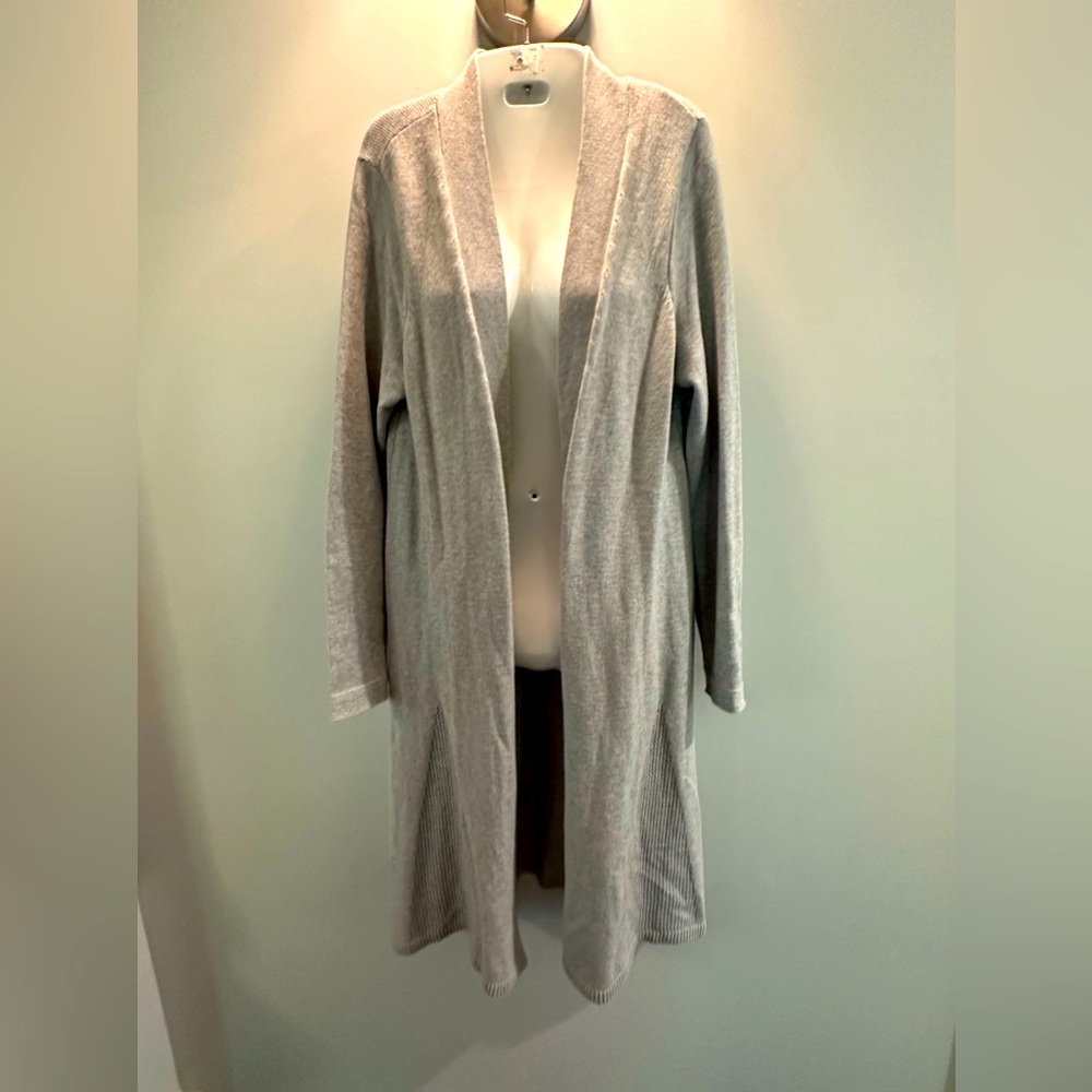 Gibson Latimer ladies long grey cardigan New with tags size small